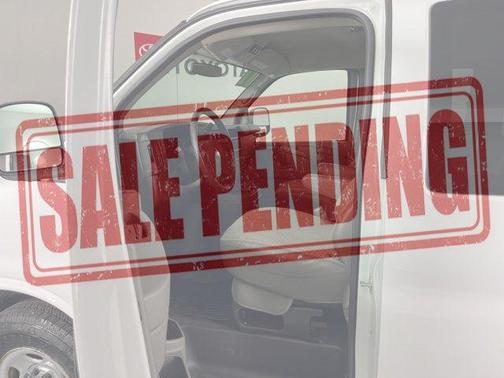 Summit White 2011 Chevrolet Express 3500 LT