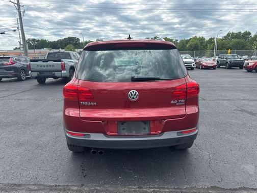 2012 Volkswagen Tiguan SE