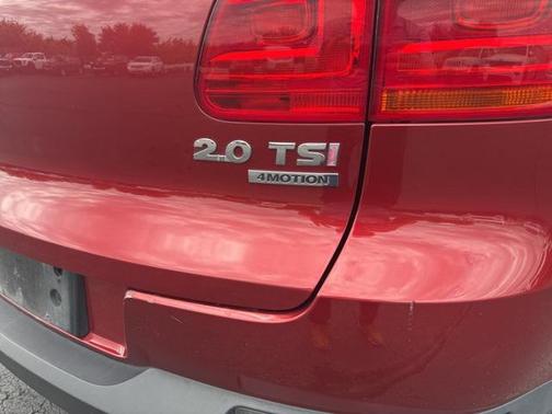 2012 Volkswagen Tiguan SE