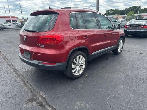 2012 Volkswagen Tiguan SE