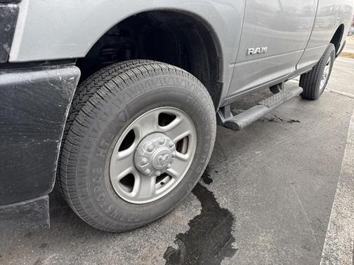 2022 RAM 3500 Tradesman Regular Cab 4x4 8' Box