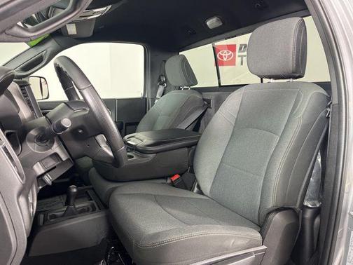 2022 RAM 3500 Tradesman Regular Cab 4x4 8' Box