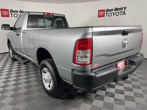 2022 RAM 3500 Tradesman Regular Cab 4x4 8' Box