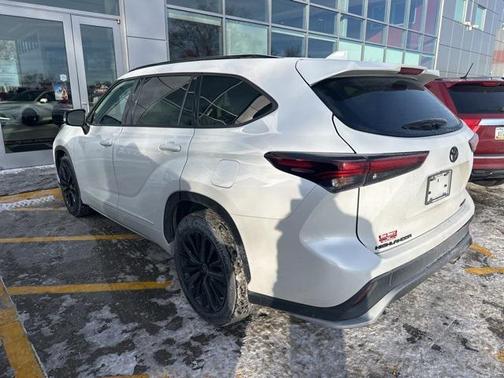 2024 Toyota Highlander XSE