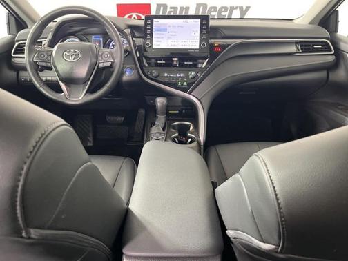 2024 Toyota Camry Hybrid SE