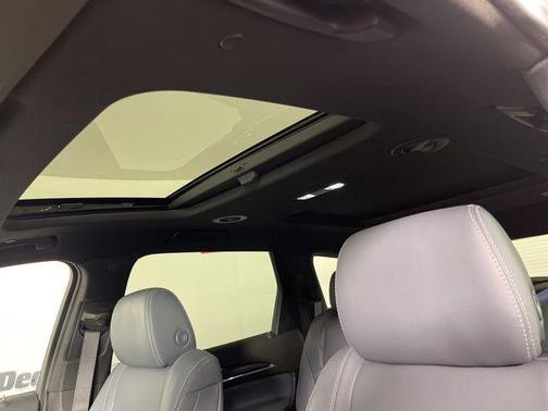 Summit White 2022 Buick Enclave AWD Premium