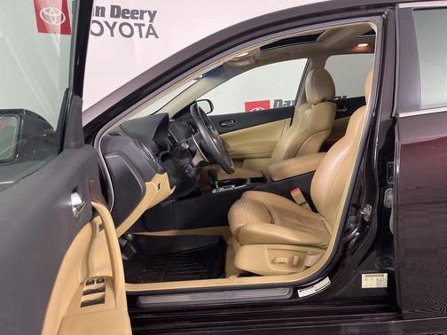 2010 Nissan Maxima SV