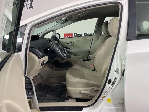 2011 Toyota Prius II