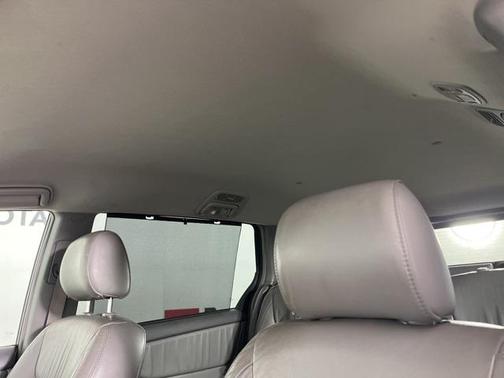 2008 Toyota Sienna XLE