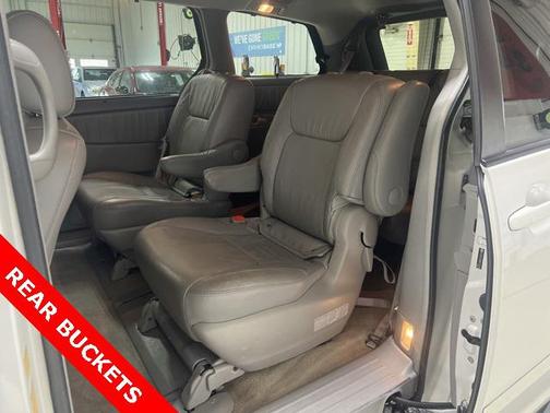 2008 Toyota Sienna XLE