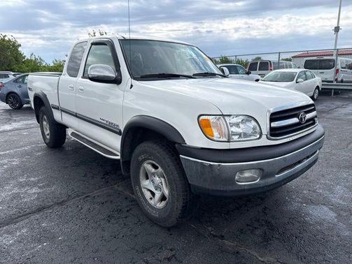 Natural White 2001 Toyota Tundra SR5