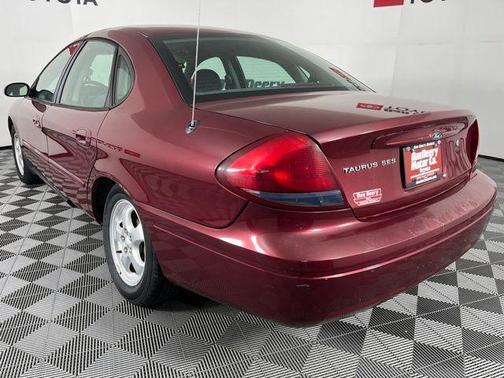 Merlot Clearcoat Metallic 2004 Ford Taurus SES