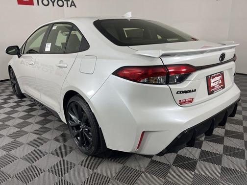 Wind Chill Pearl 2026 Toyota Corolla XSE