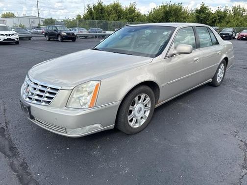 2008 Cadillac DTS Base