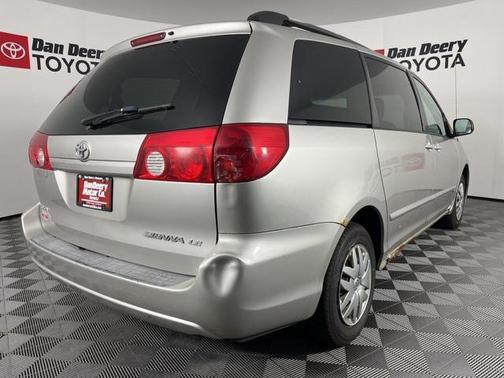 2007 Toyota Sienna LE