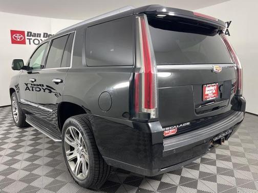 2015 Cadillac Escalade Luxury