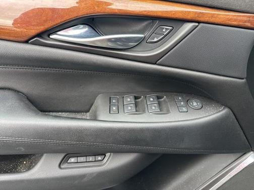 2015 Cadillac Escalade Luxury
