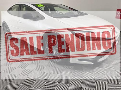 2024 Toyota Prius XLE