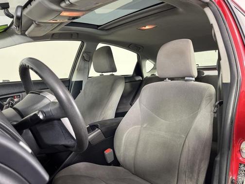 2014 Toyota Prius Three