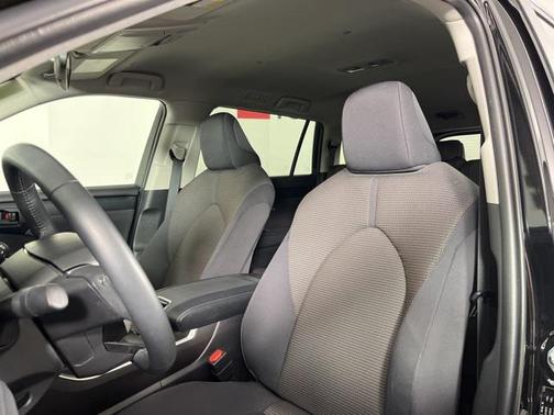2023 Toyota Highlander Hybrid LE