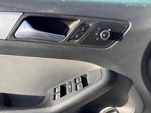 2013 Volkswagen Jetta Hybrid SEL