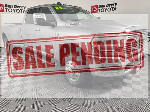 2023 RAM 3500 Laramie Crew Cab 4x4 8' Box