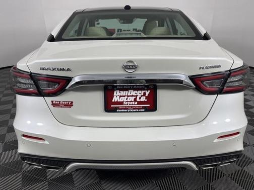 2023 Nissan Maxima 3.5 Platinum