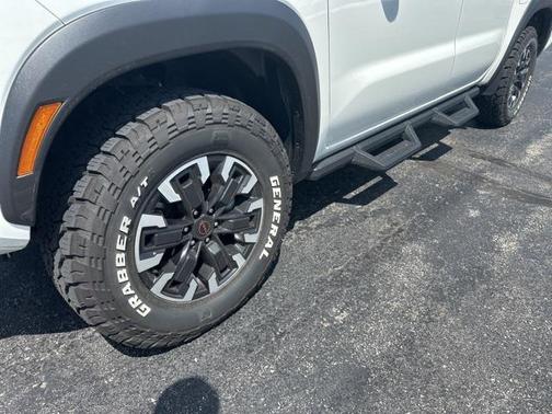 2022 Nissan Frontier PRO-4X
