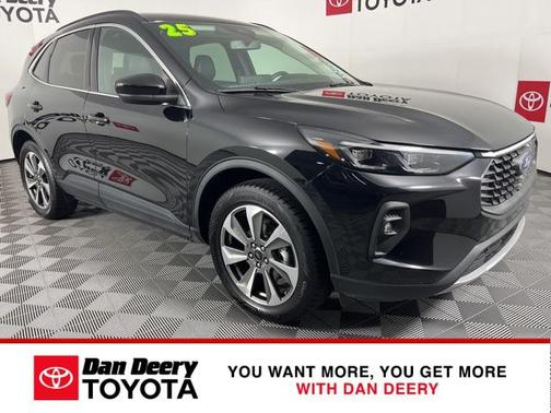 2025 Ford Escape Platinum