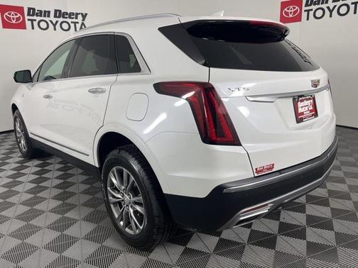 2023 Cadillac XT5 Premium Luxury