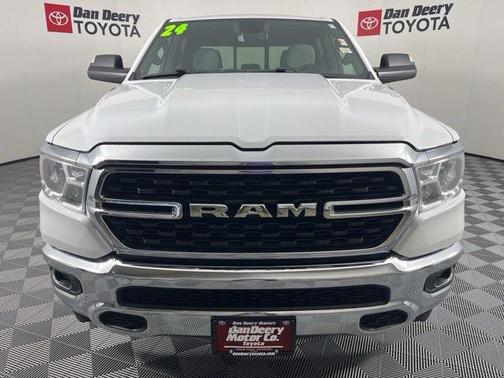 Bright White Clearcoat 2024 RAM 1500 Big Horn/Lone Star