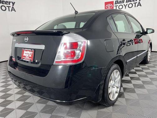 Super Black Metallic 2011 Nissan Sentra 2.0 S