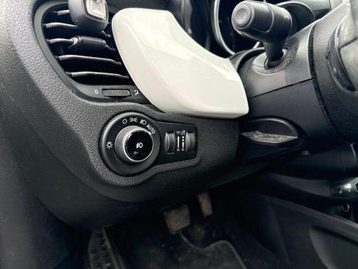 Bianco Gelato (White Clear Coat) 2016 FIAT 500X Lounge