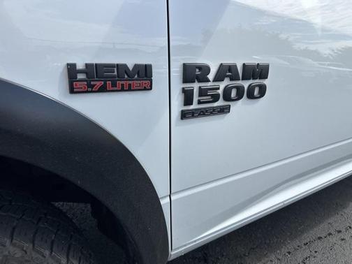 2020 RAM 1500 Classic SLT