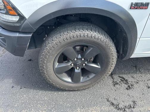 2020 RAM 1500 Classic Warlock Crew Cab 4x4 5'7' Box