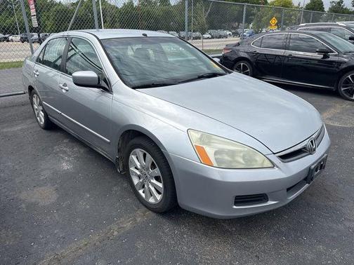 Alabaster Silver Metallic 2007 Honda Accord SE