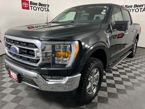 Agate Black Metallic 2022 Ford F-150 XLT