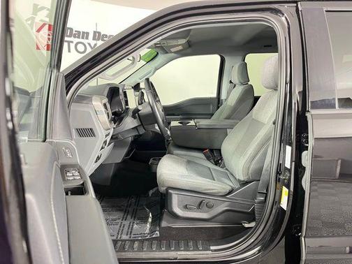 Agate Black Metallic 2022 Ford F-150 XLT