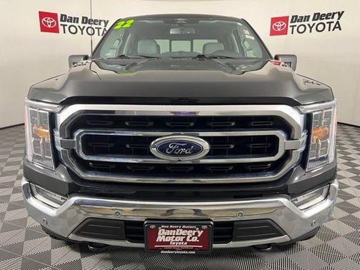 Agate Black Metallic 2022 Ford F-150 XLT