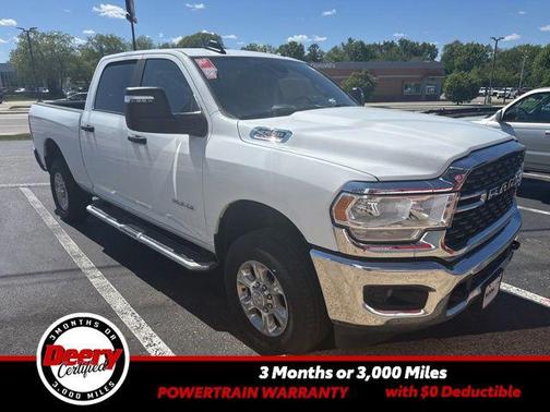 Bright White Clearcoat 2024 RAM 2500 Big Horn Crew Cab 4x4 6'4' Box