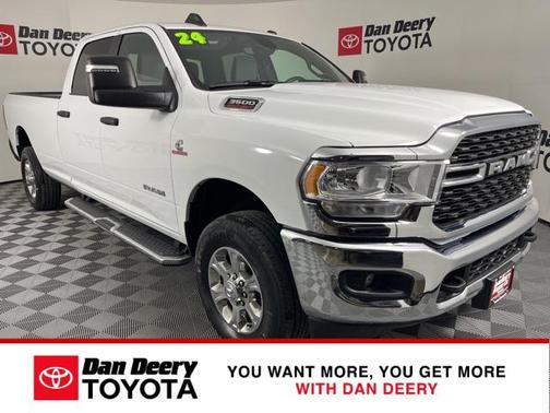 2024 RAM 3500 Big Horn Crew Cab 4x4 8' Box