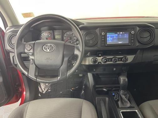 2016 Toyota Tacoma SR