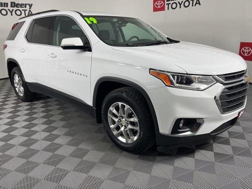 2019 Chevrolet Traverse LT Cloth