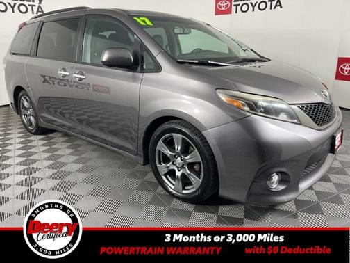 2017 Toyota Sienna SE
