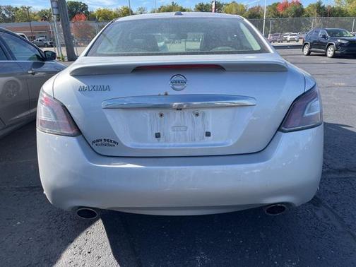 2014 Nissan Maxima SV