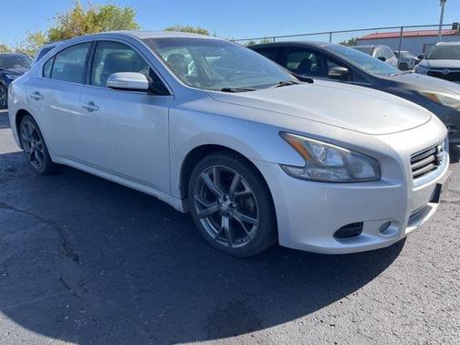 2014 Nissan Maxima SV