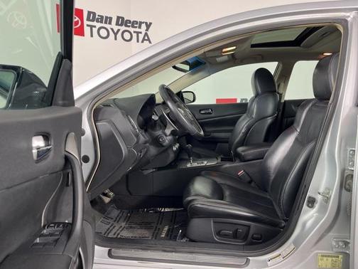 2014 Nissan Maxima SV