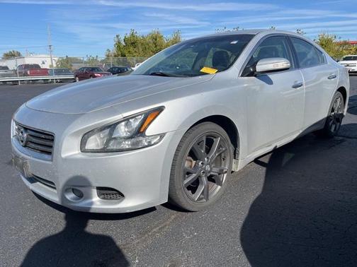 2014 Nissan Maxima SV