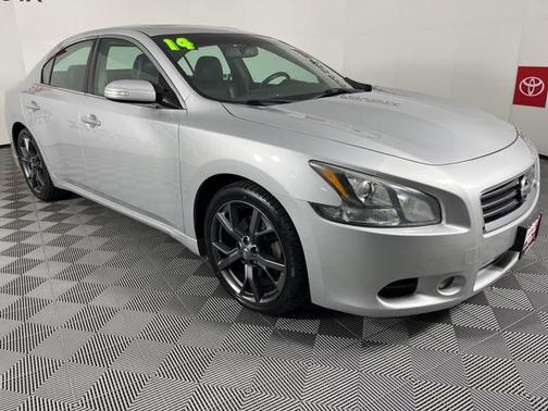 2014 Nissan Maxima SV