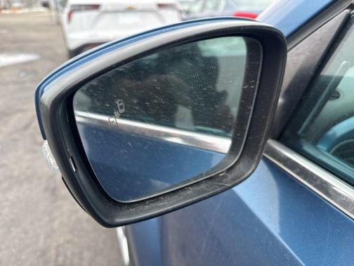 2019 Volkswagen Beetle 2.0T SE